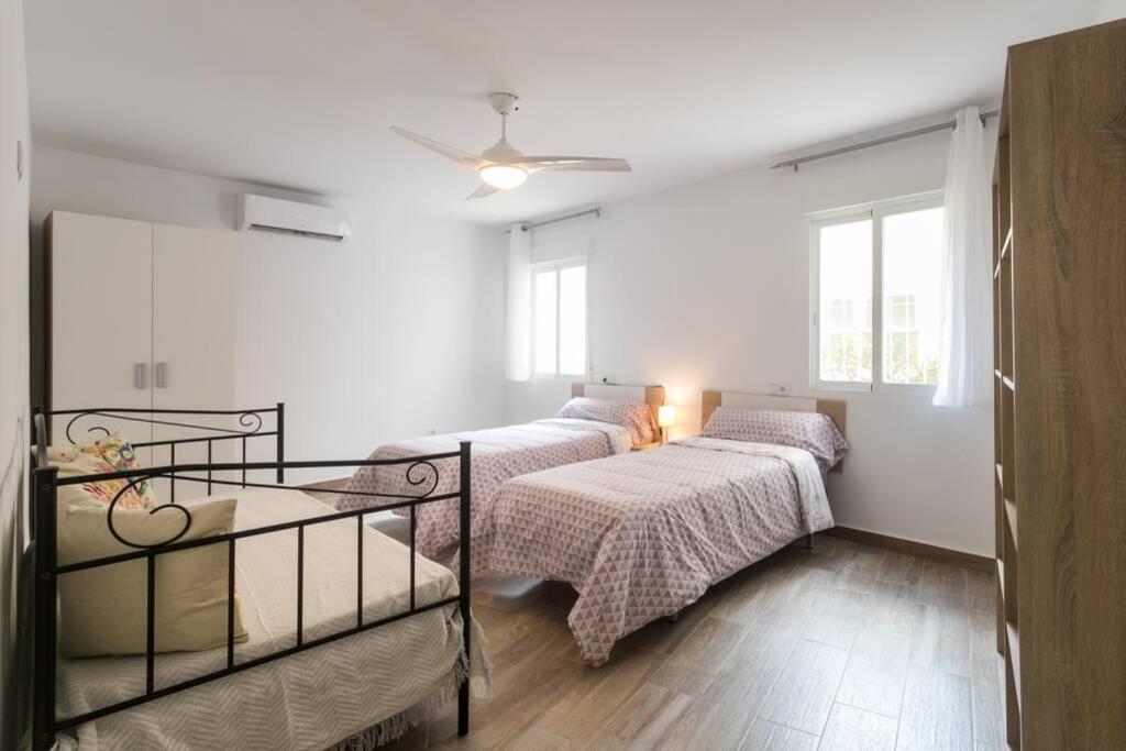 Espacioso Y Centrico Piso Con Zona Chill-Out Alicante Eksteriør billede