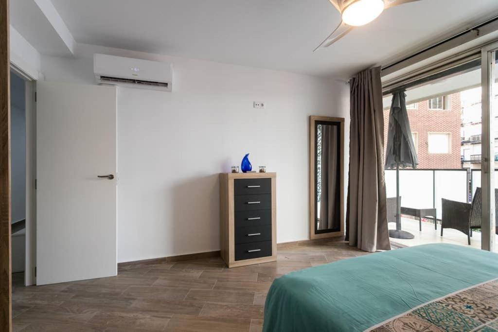 Espacioso Y Centrico Piso Con Zona Chill-Out Alicante Eksteriør billede