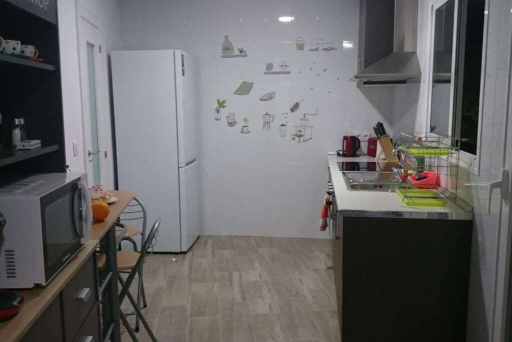 Espacioso Y Centrico Piso Con Zona Chill-Out Alicante Eksteriør billede