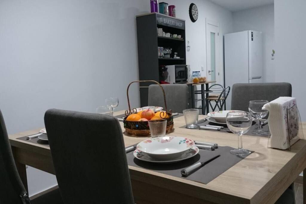 Espacioso Y Centrico Piso Con Zona Chill-Out Alicante Eksteriør billede